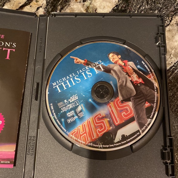 Micheal Jackson This Is It DVD - Picture 4 of 4